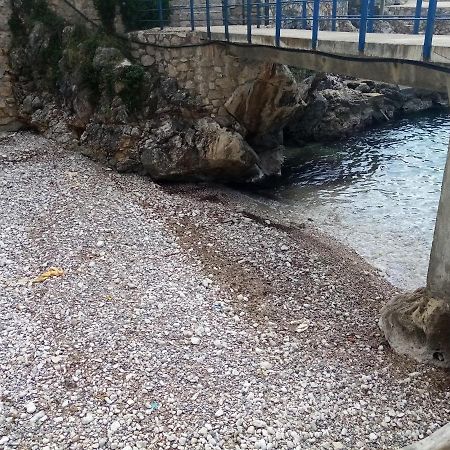 Kapriz Apartments Utjeha Εξωτερικό φωτογραφία