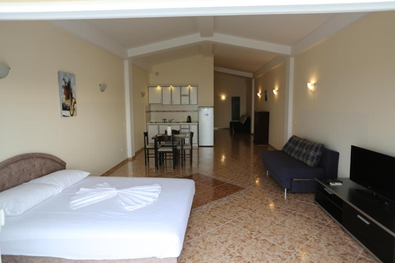 Kapriz Apartments Utjeha Εξωτερικό φωτογραφία