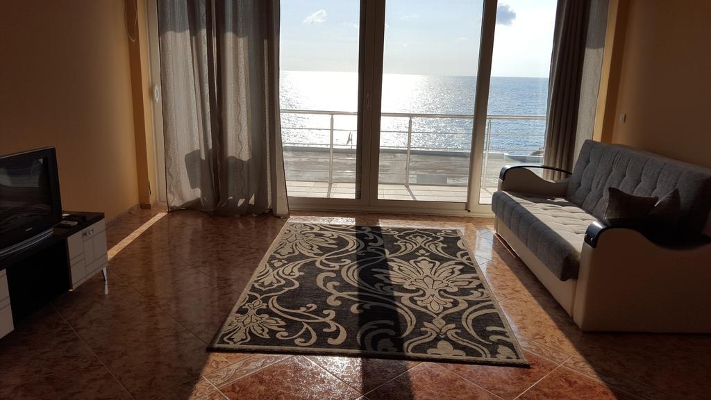 Kapriz Apartments Utjeha Εξωτερικό φωτογραφία
